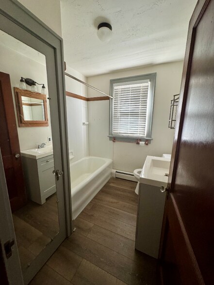 Building Photo - 1629 Old Brodhead Rd