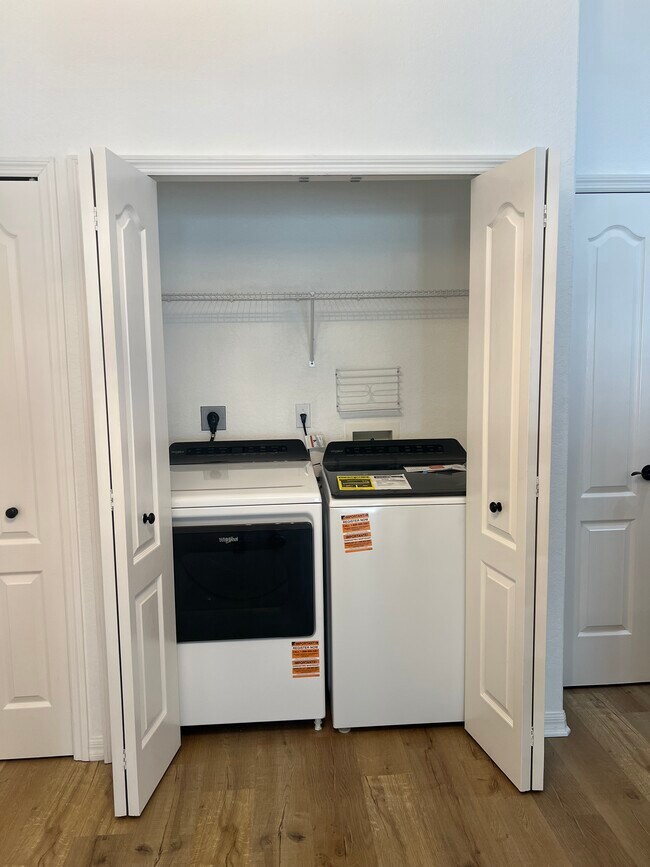 Building Photo - 2204 L Pavia Blvd