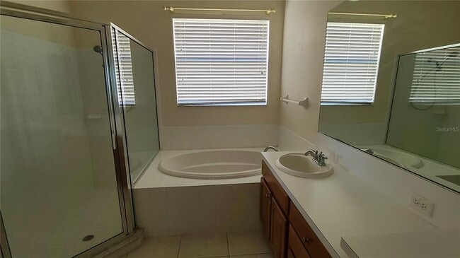 Building Photo - 31422 Bridgegate Dr