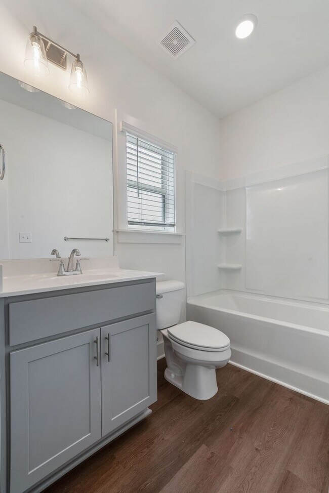 Building Photo - 141 Huntley Knl Dr