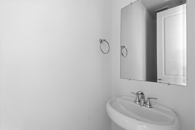 Building Photo - 3353 City Heart Ave