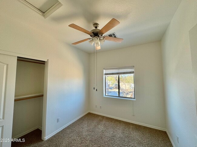 Building Photo - 1838 E Anderson Dr