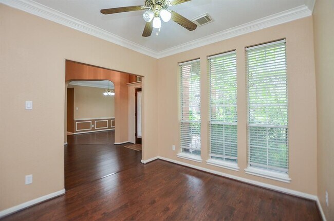 Building Photo - 1814 Maidenhair Ln