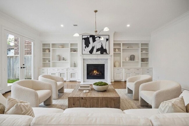 Building Photo - 3917 Tennyson St