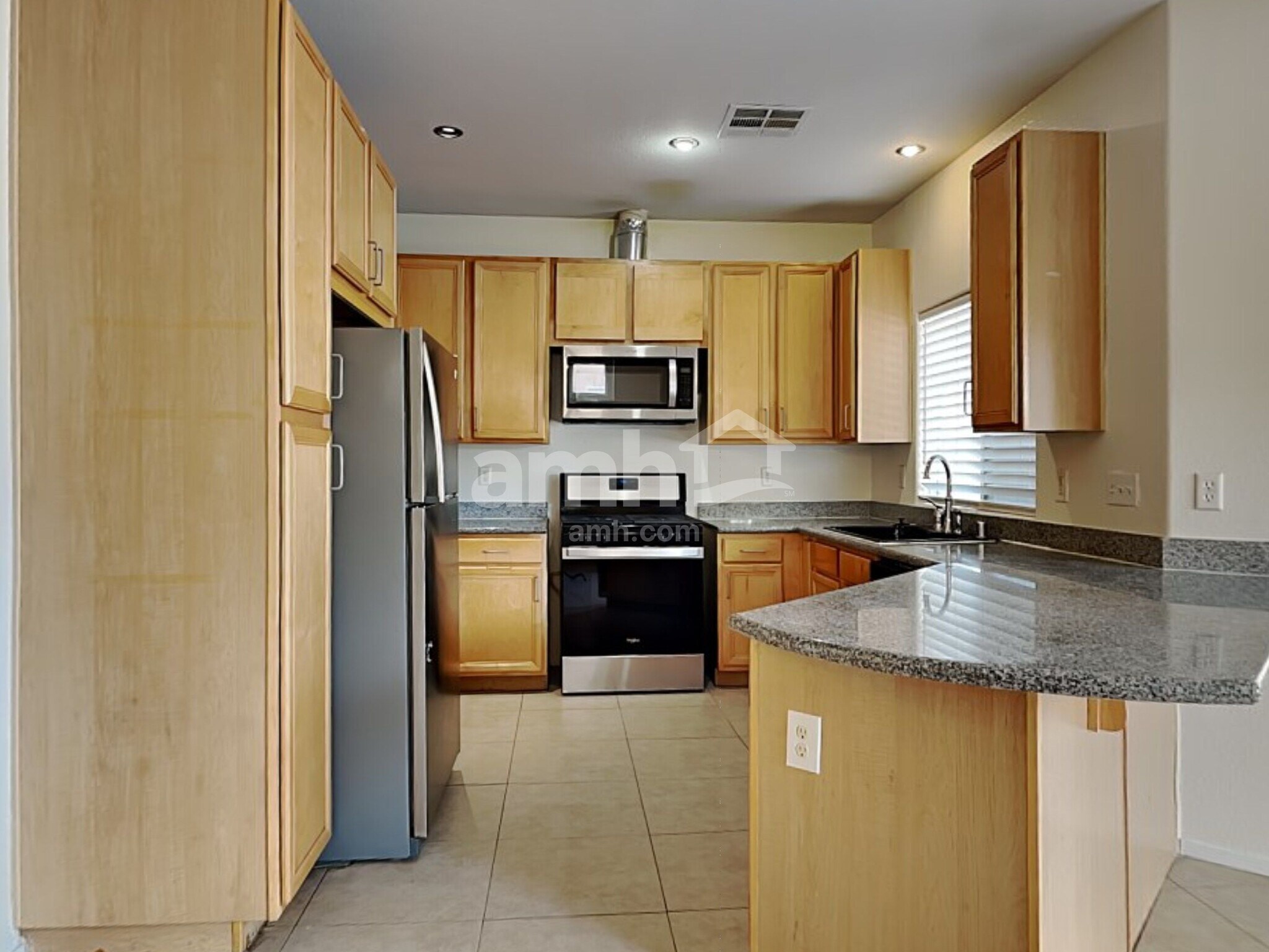 Building Photo - 4932 Cascade Pools Ave