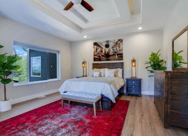 Building Photo - Furnished Westchester Lagoon Home