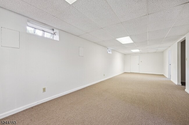 Building Photo - 50 Kahl Rd