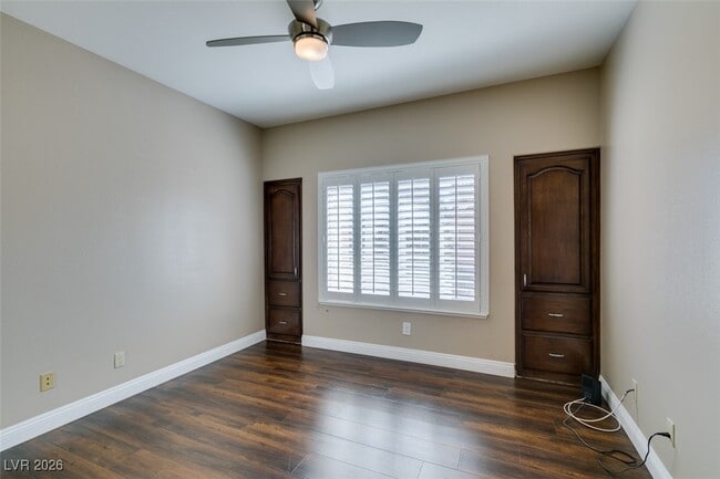 Building Photo - 54 Grossinger Ct