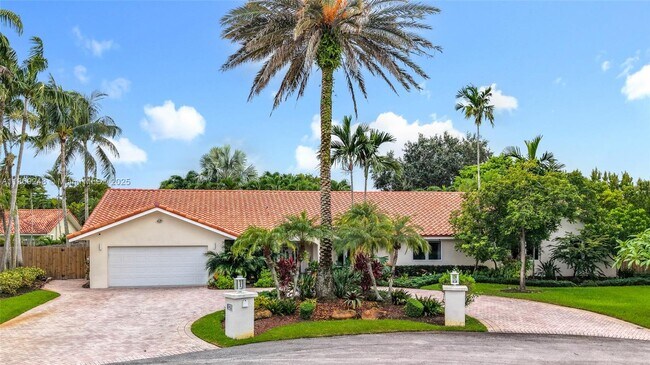 Primary Photo - 10462 SW 121st St