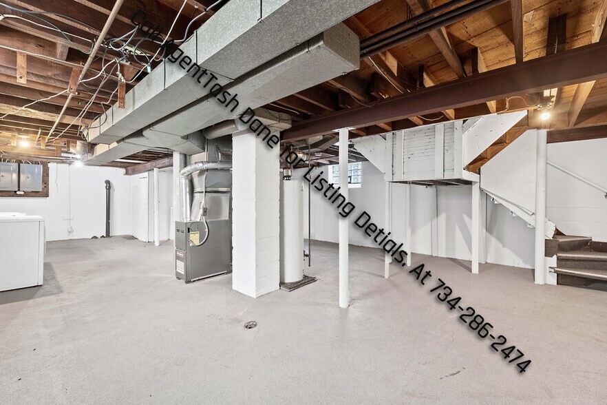 Building Photo - 1524 Cicotte Ave