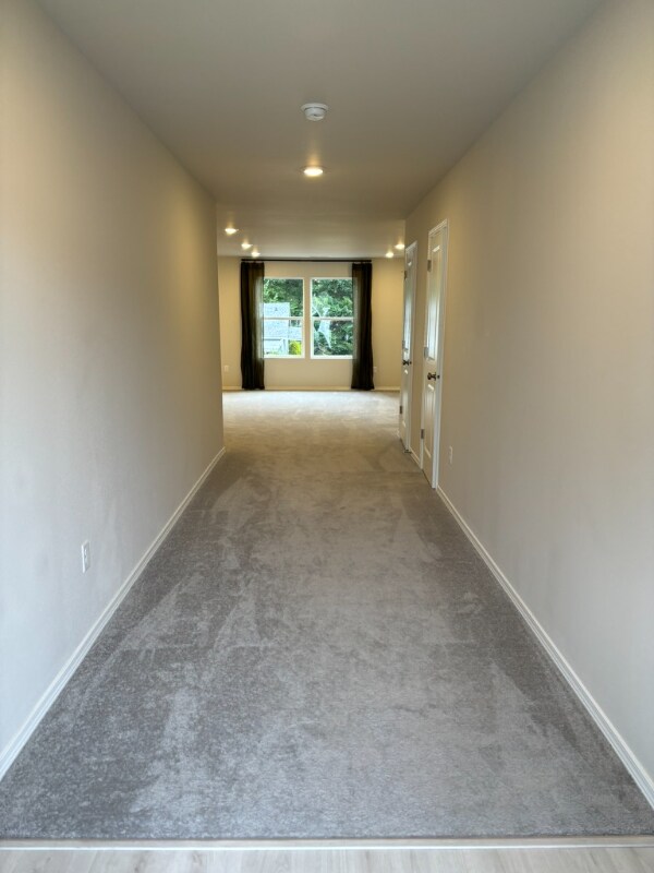 Building Photo - 4233 SE Elijah Ct