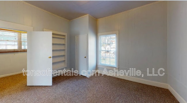 Building Photo - 149 Wilson Dr
