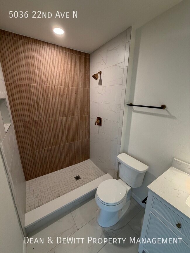 Building Photo - 5036 22nd Ave N