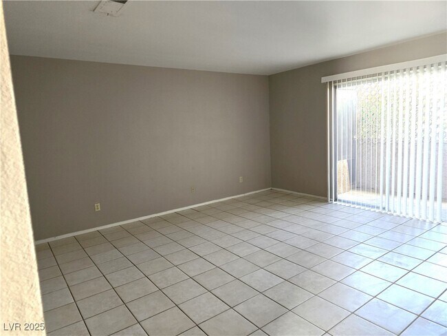 Building Photo - 2755 Twistingbow Ln
