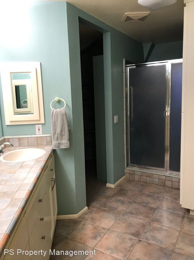 Building Photo - 2 br, 2 bath House - 10533 Garden Hwy
