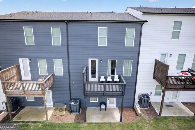 Building Photo - 1445 Creekside Cir NW