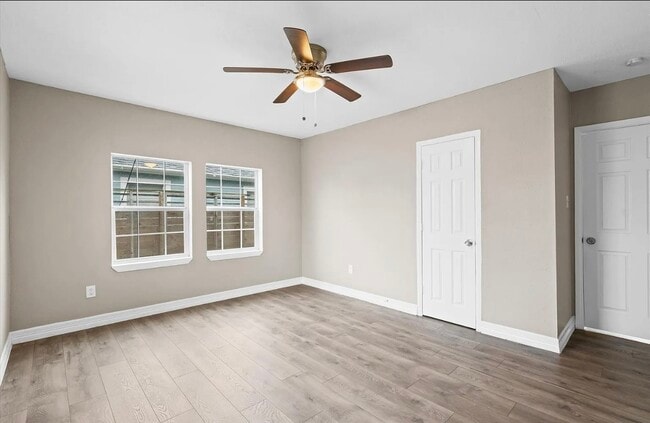 Building Photo - 5244 Leeland St