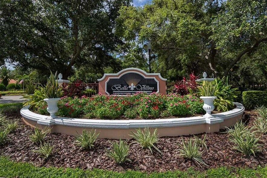 Building Photo - 4140 Central Sarasota Pky