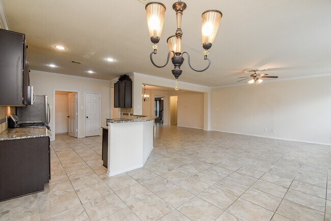 Building Photo - 20810 Fair Walnut Way