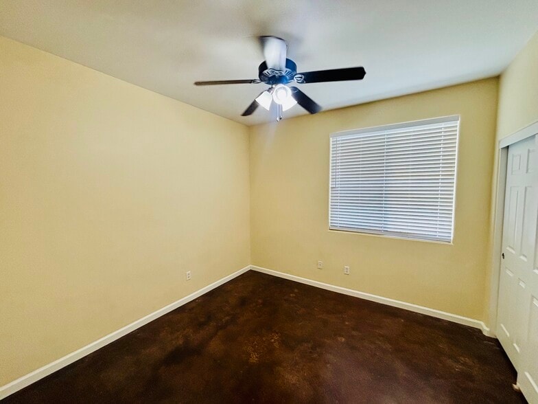 Building Photo - 4640 Trojan Ct