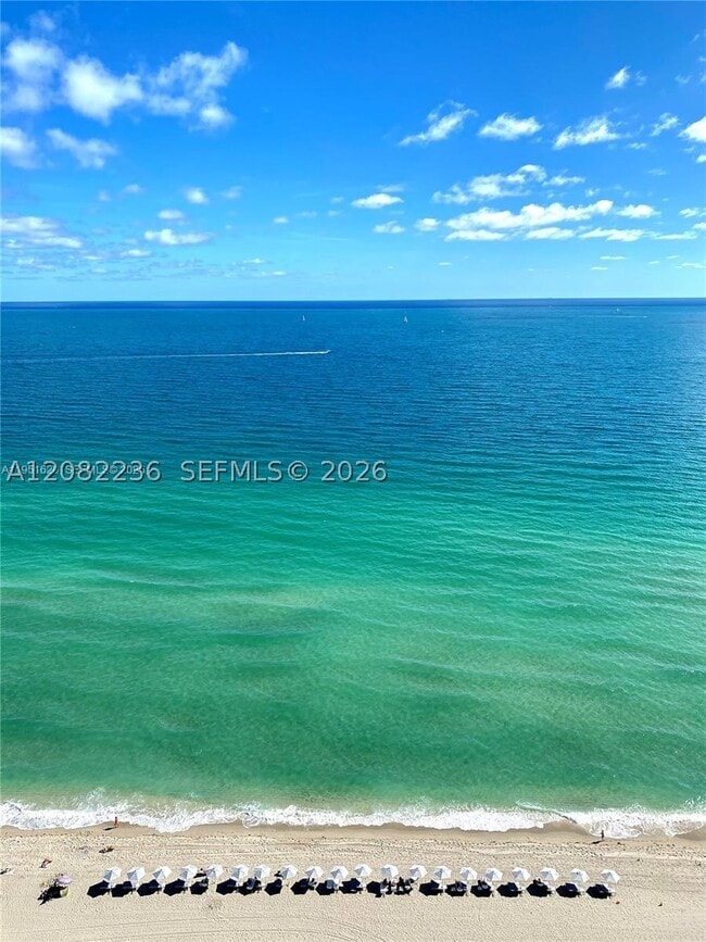 Building Photo - 16901 Collins Ave