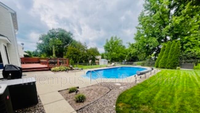 Building Photo - 2449 Anderson Manor Ct