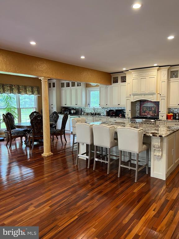 Building Photo - 3911 Arbor Crest Way