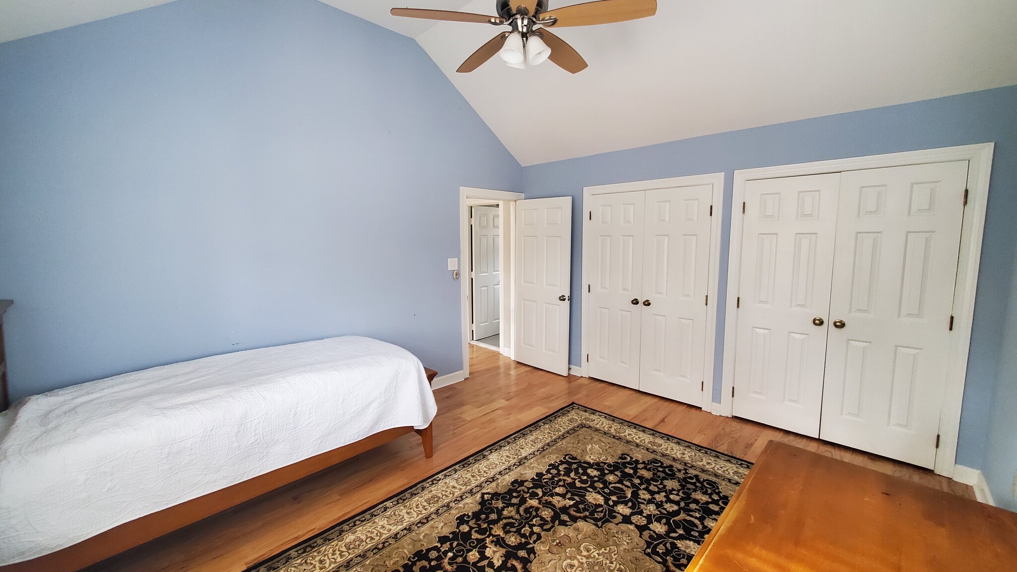 Building Photo - 5927 Sentinel Dr