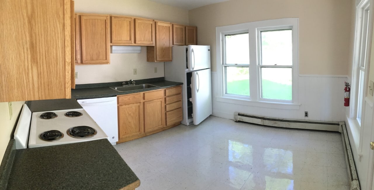 Kitchen - 16 Booth St