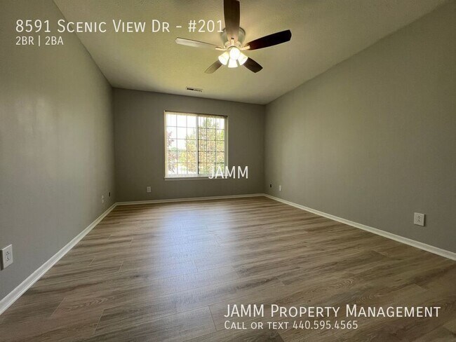 Building Photo - 8591 Scenicview Dr