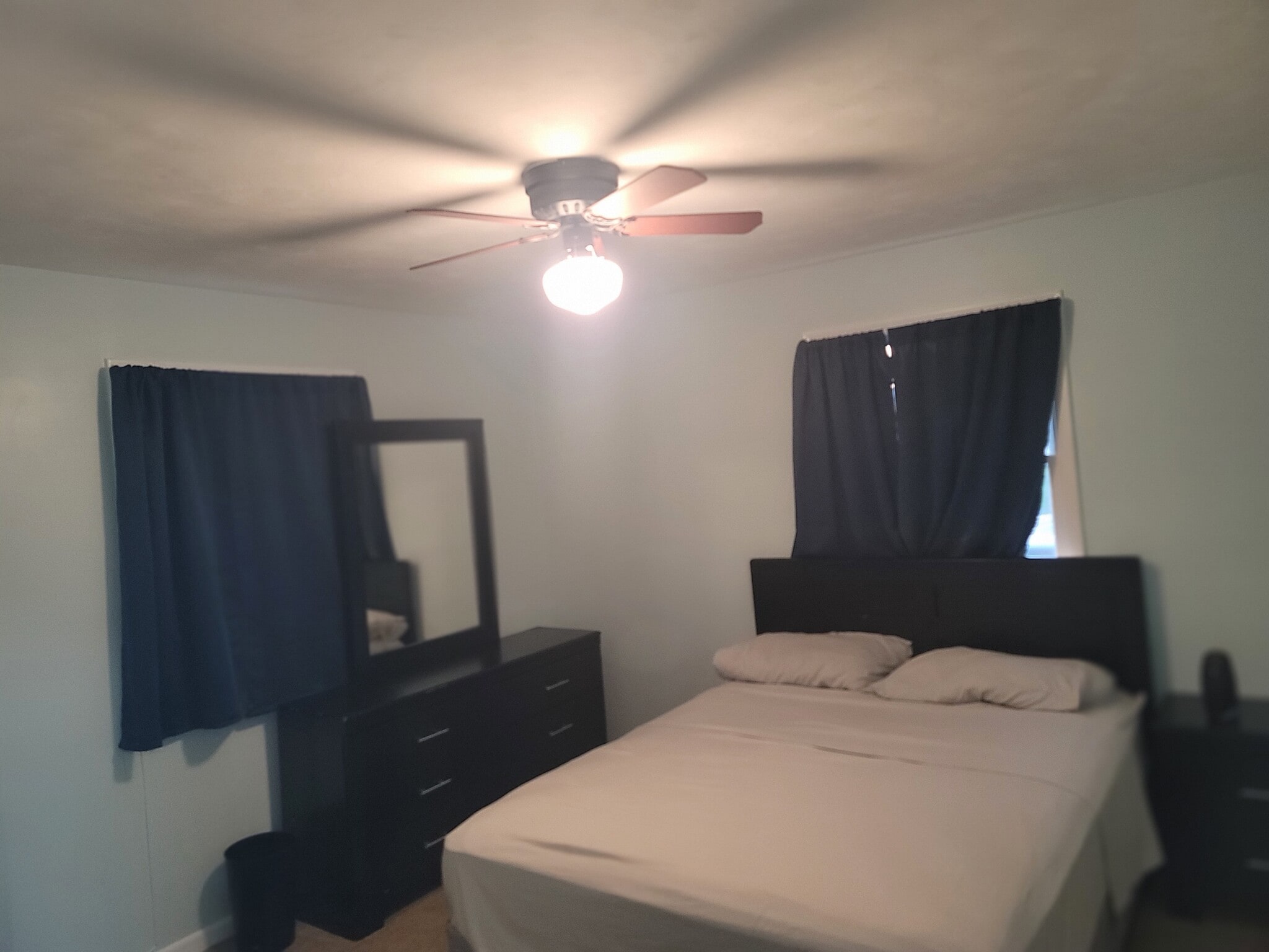 Building Photo - 810 Seymour Rd