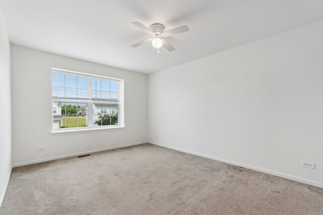 Building Photo - 12811 Conifer St