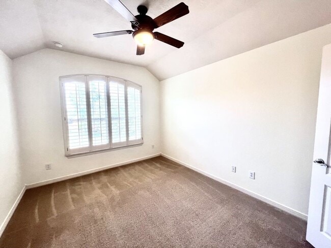 Building Photo - 5110 Shadow Breeze Ln