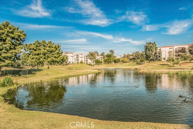 Building Photo - 463 Avenida Sevilla