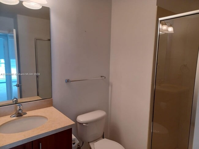 Building Photo - 1111 SW 1st Ave