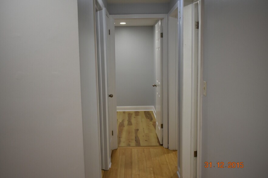 Building Photo - 18 Casselberry Dr