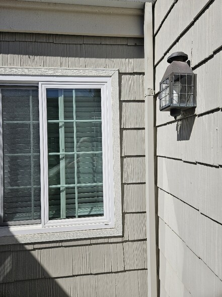 entrance to condo - 7532 Seaspring Dr