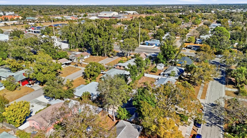 Building Photo - 2751 Sydelle St