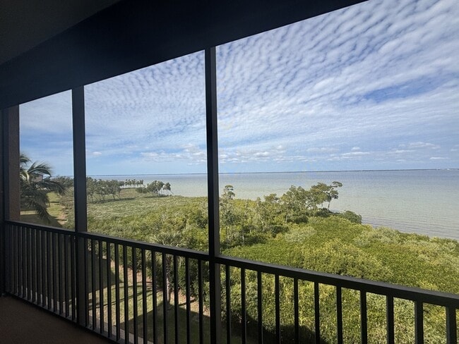 Building Photo - 87 Vivante Blvd