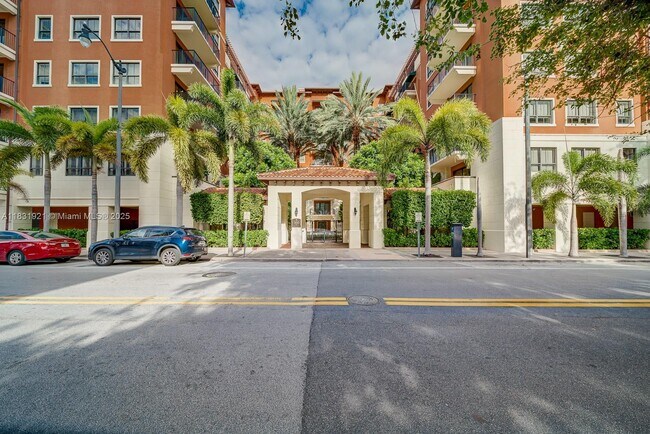 Building Photo - 100 Andalusia Ave