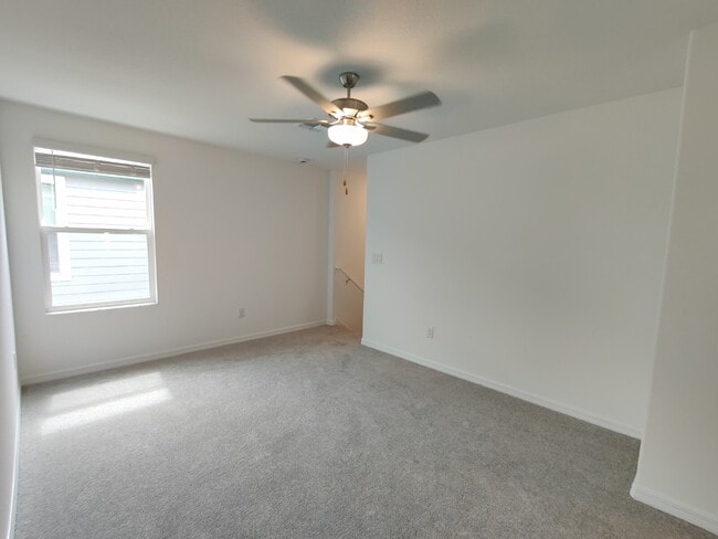 Building Photo - Spacious 5-Bedroom Home with First-Floor Owner's Suite in Land O' Lakes