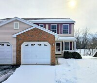 Building Photo - 42 Beverly Dr