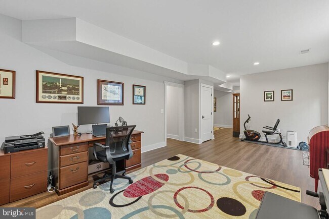 Building Photo - 8193 Major Watters Ct