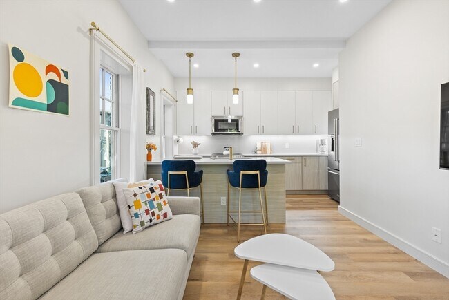 Building Photo - 46 Lancaster Terrace