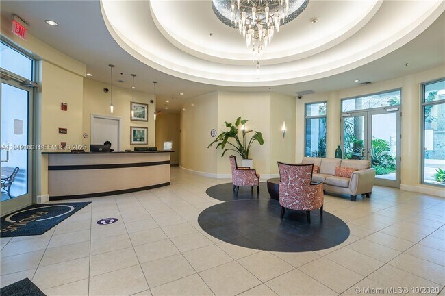 Building Photo - 1830 Radius Dr