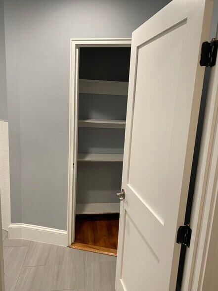 Building Photo - 80 Fenway