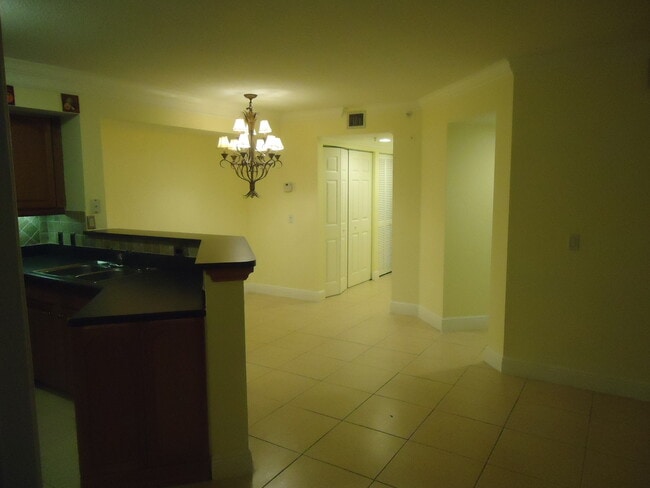 Building Photo - 4280 San Marino Blvd
