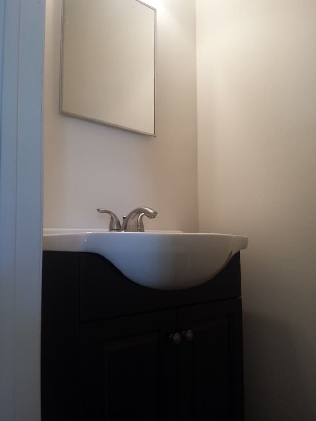 Building Photo - Lovely 2 BR with open floor plan in Glenleigh community