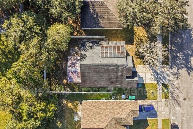 Building Photo - 2229 Hannah Ln