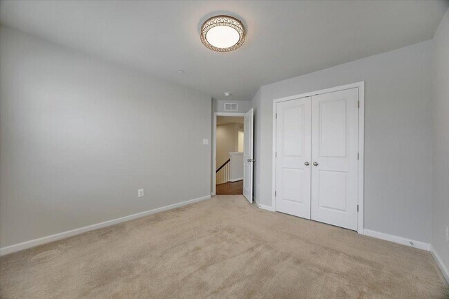 Building Photo - 4213 WOODSPRING Ln